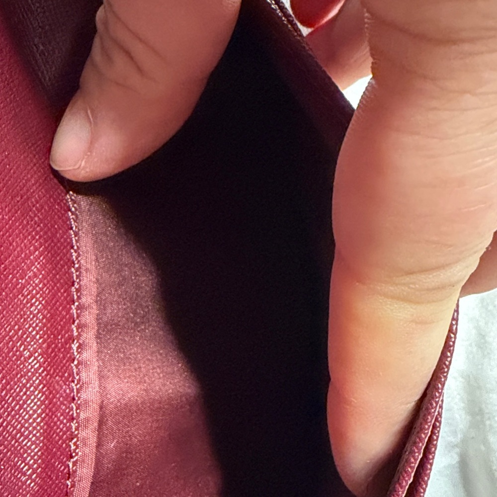 Coach red patent leather wallet - Picture 7 of 9
